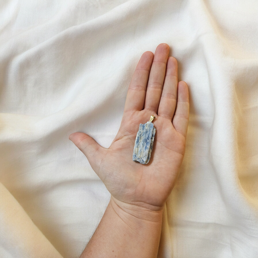 Blue Kyanite Pendant | Powerful Energy Healer for Communication and Balance