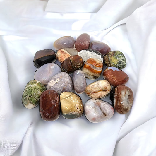 Sardonyx Tumble for strength, protection & grounding energy | Buy Sardonyx crystal online in Australia for emotional balance and positive energy