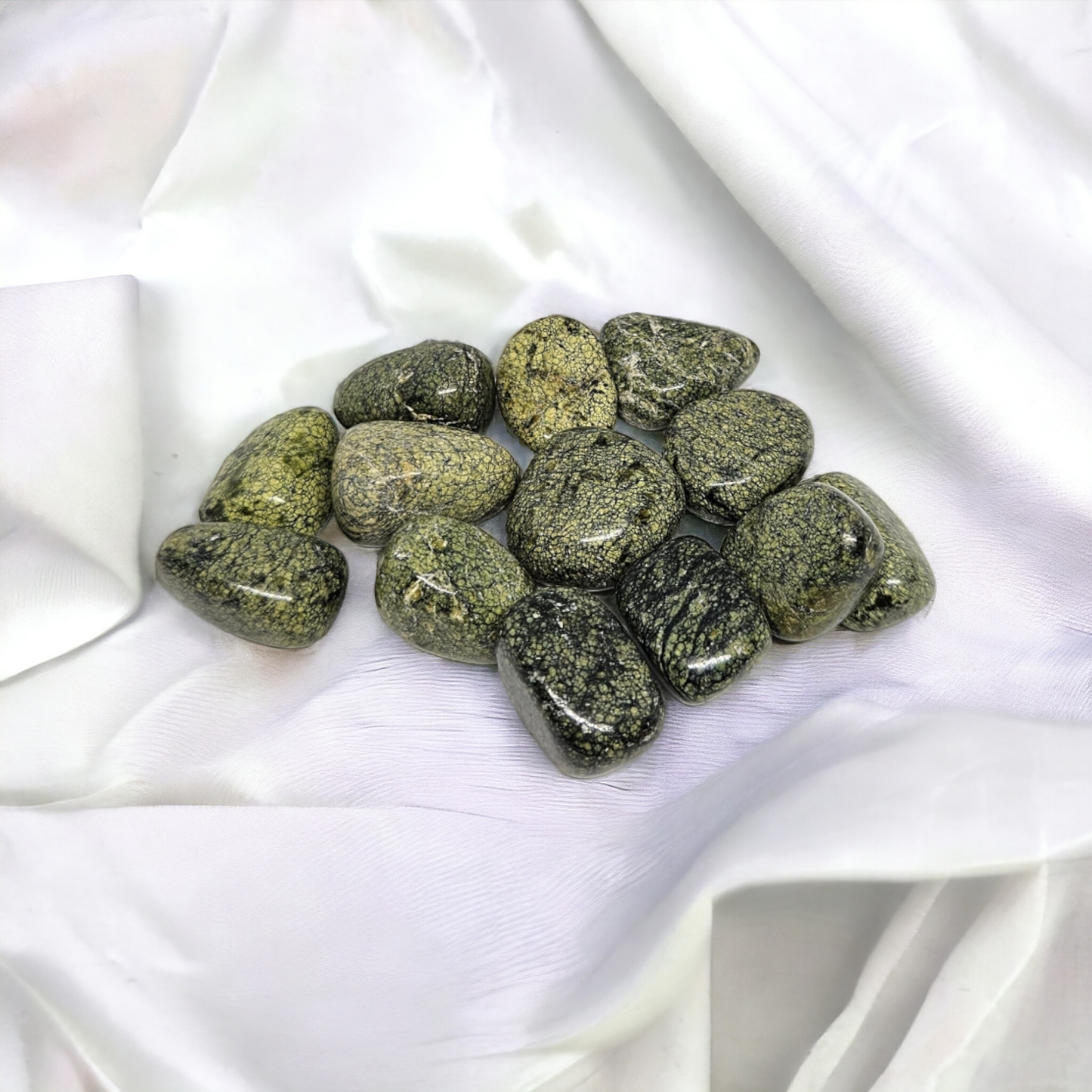 Serpentine Crystal Tumble for emotional healing, spiritual growth & chakra alignment | Buy Serpentine crystal in Australia for energy cleansing and vitality