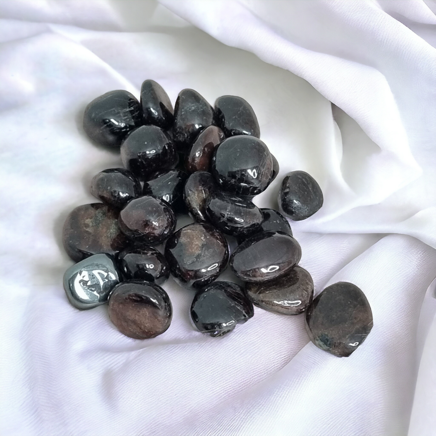 Star Garnet Tumbles for grounding, protection, and inner strength | Buy Star Garnet crystals online in Australia for emotional balance and courage