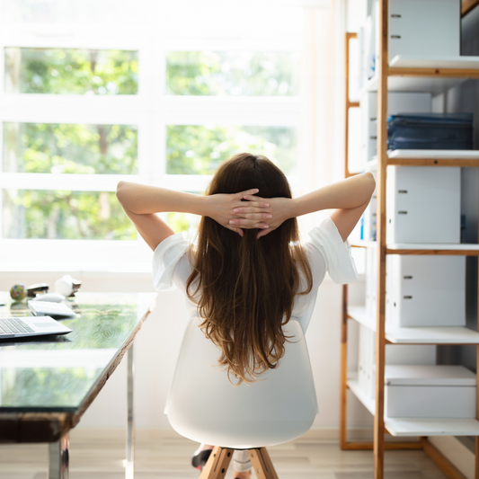 Why You Keep Repeating Old Patterns (And How Hypnotherapy Breaks the Cycle)