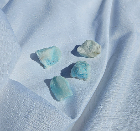 Raw crystals in crystal store in Australia. Hemimorphite blue crystal taken at Mind Soul Sync Australia Crystal Store.